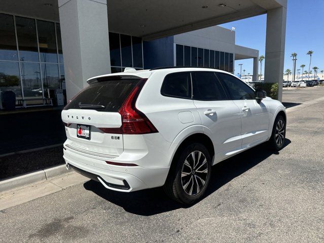 2025 Volvo XC60 Core