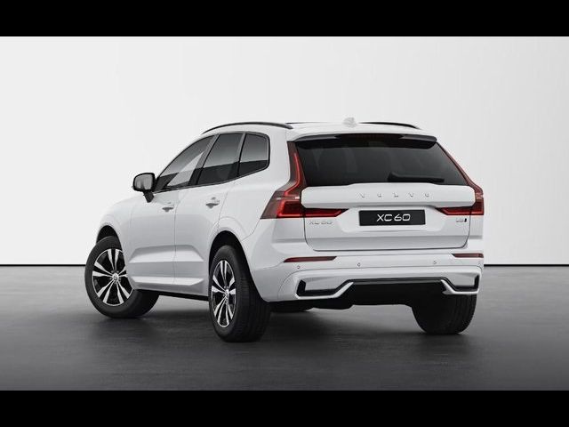 2025 Volvo XC60 Core