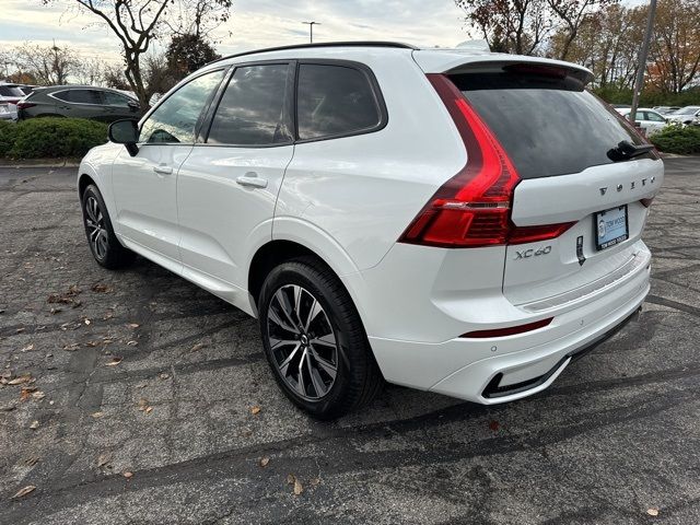 2025 Volvo XC60 Core