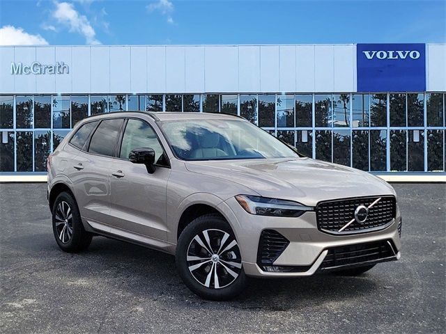 2025 Volvo XC60 Core