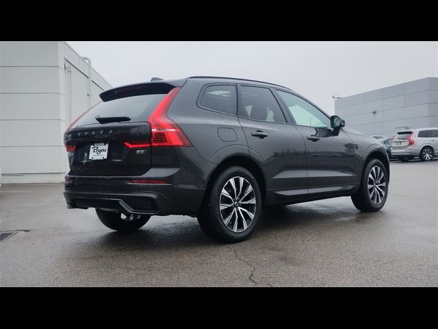 2025 Volvo XC60 Core