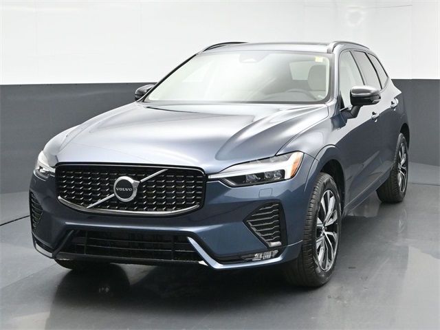 2025 Volvo XC60 Core