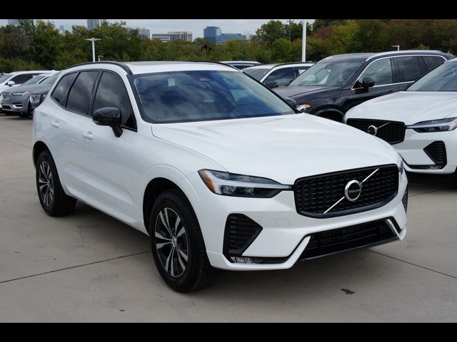 2025 Volvo XC60 Core