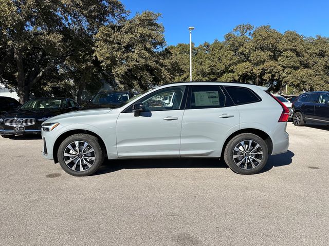 2025 Volvo XC60 Core