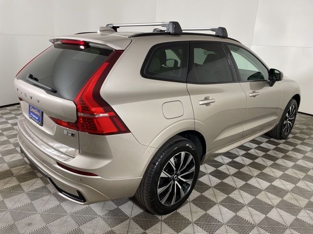 2025 Volvo XC60 Core