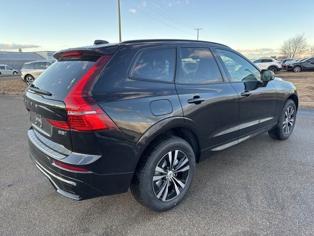 2025 Volvo XC60 Core