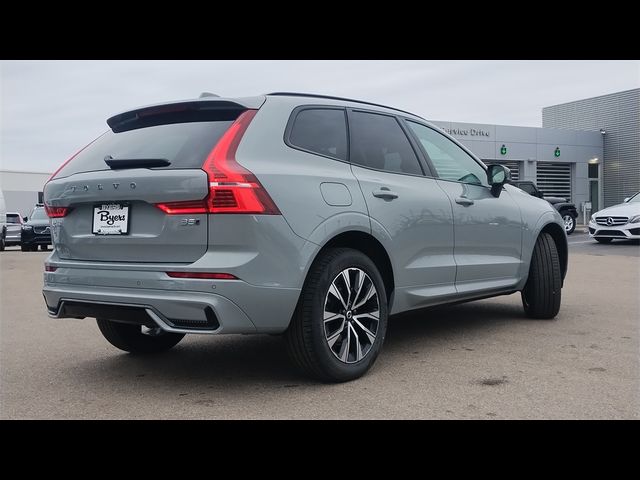 2025 Volvo XC60 Core