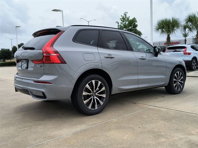 2025 Volvo XC60 Core