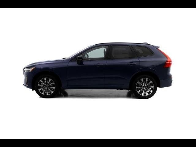 2025 Volvo XC60 Core