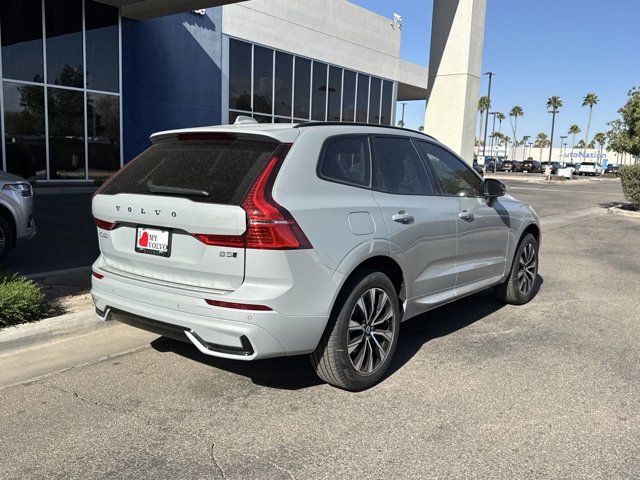 2025 Volvo XC60 Core