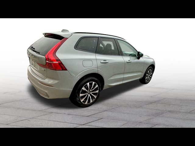 2025 Volvo XC60 Core