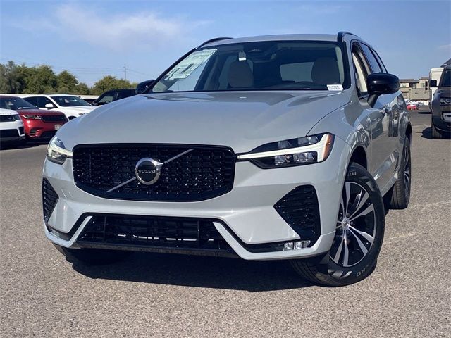 2025 Volvo XC60 Core