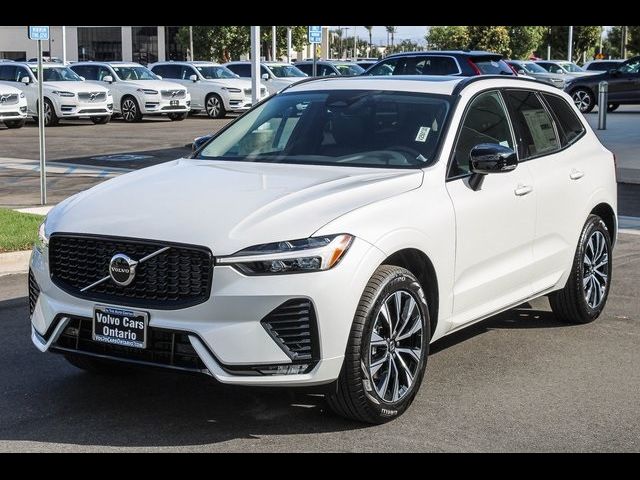 2025 Volvo XC60 Core