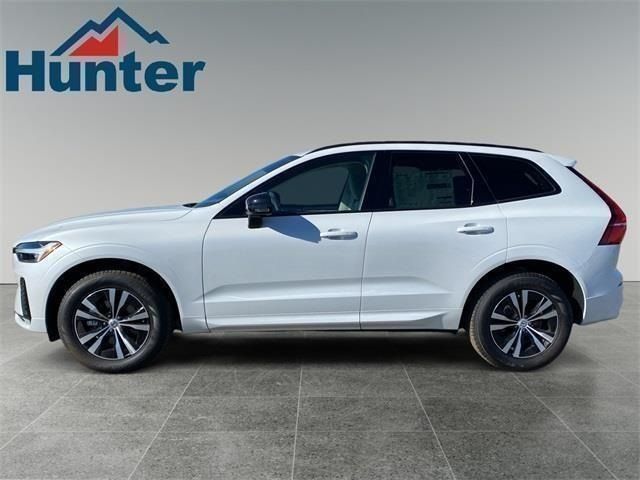 2025 Volvo XC60 Core