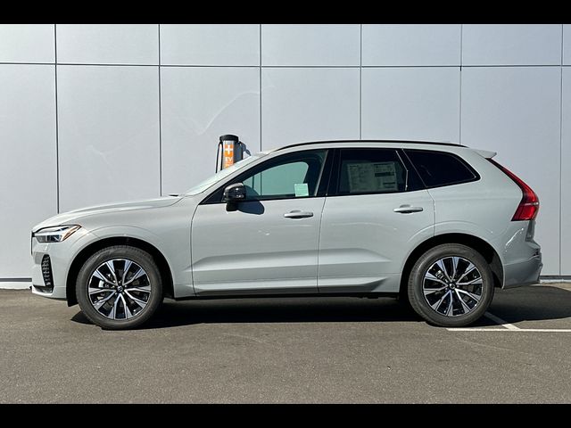 2025 Volvo XC60 Core