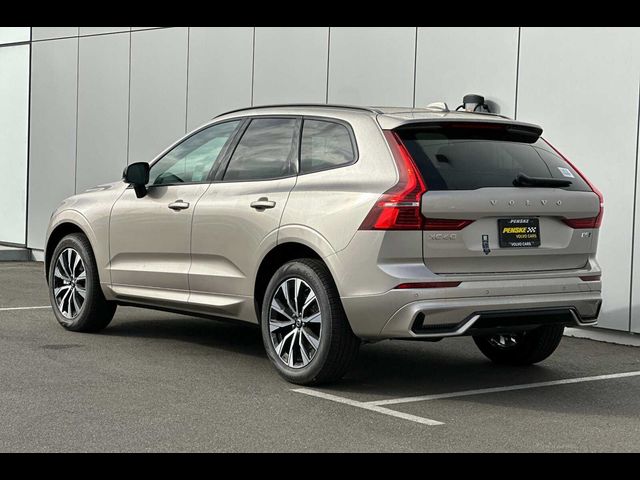 2025 Volvo XC60 Core