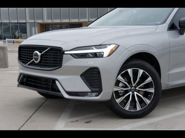 2025 Volvo XC60 Core