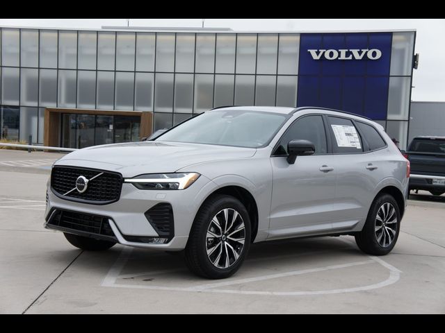 2025 Volvo XC60 Core