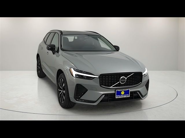 2025 Volvo XC60 Core