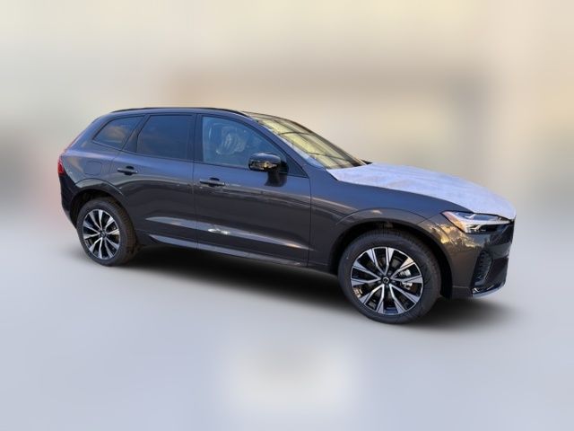 2025 Volvo XC60 Core