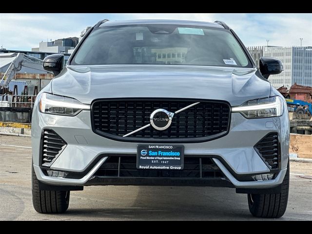 2025 Volvo XC60 Core