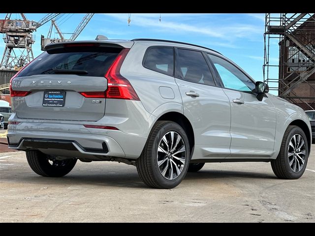 2025 Volvo XC60 Core