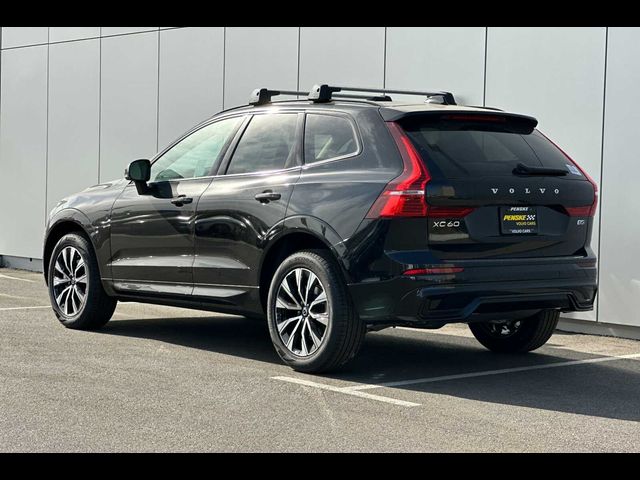 2025 Volvo XC60 Core