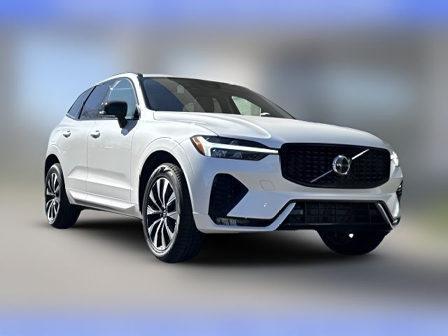 2025 Volvo XC60 Core