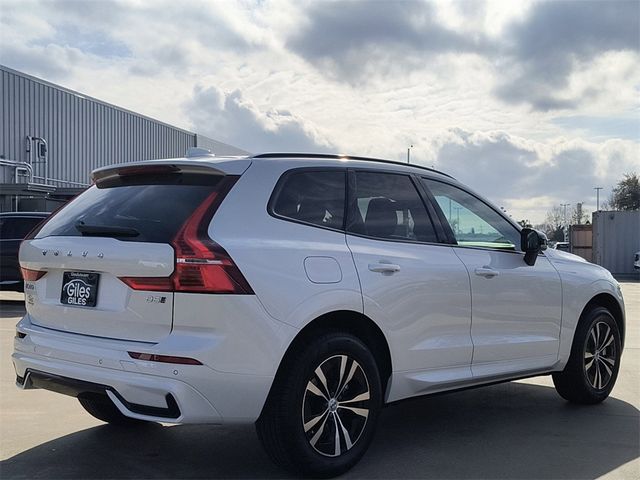 2025 Volvo XC60 Core