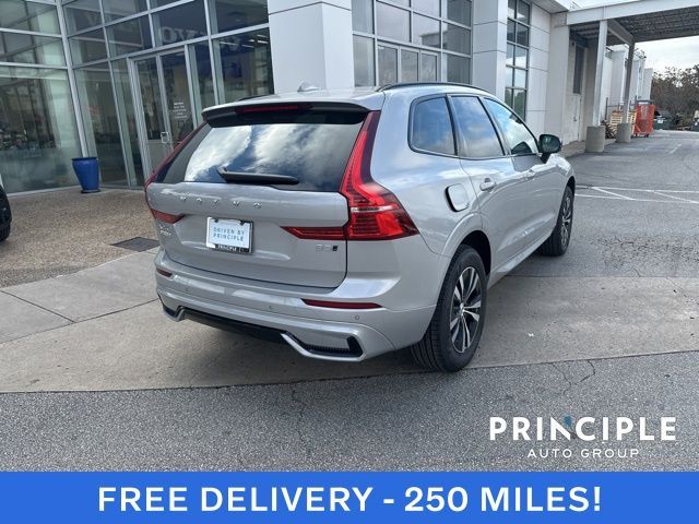 2025 Volvo XC60 Core