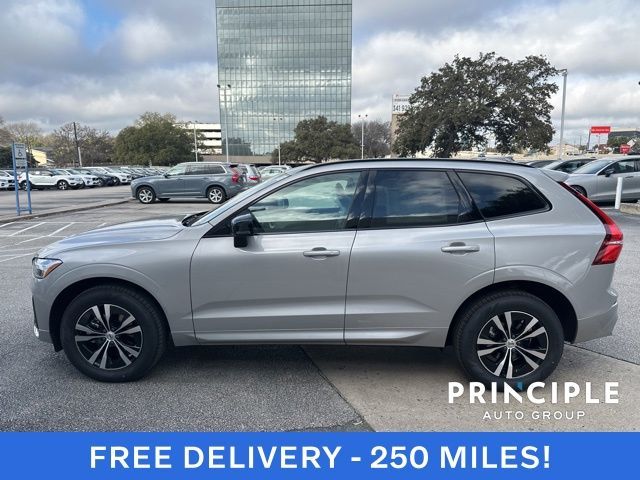 2025 Volvo XC60 Core