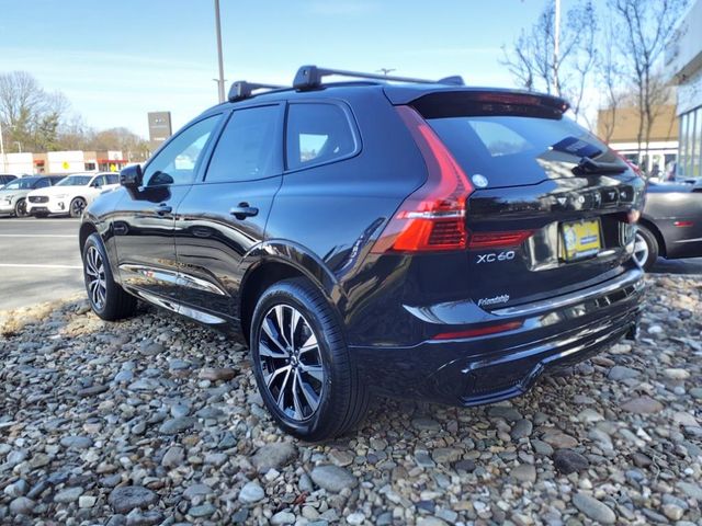 2025 Volvo XC60 Core