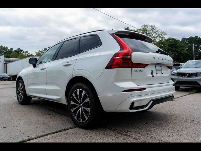 2025 Volvo XC60 Core