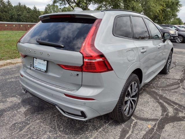 2025 Volvo XC60 Core