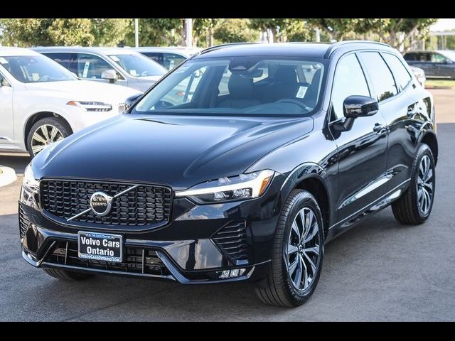 2025 Volvo XC60 Core