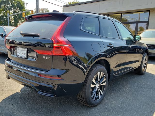 2025 Volvo XC60 Core