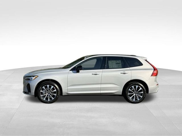 2025 Volvo XC60 Core