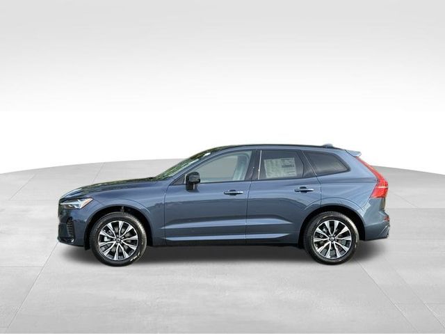 2025 Volvo XC60 Core