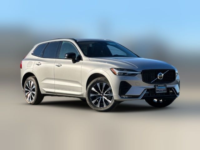 2025 Volvo XC60 Core