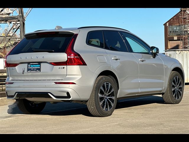 2025 Volvo XC60 Core