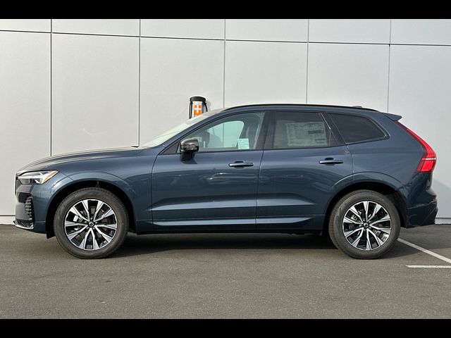 2025 Volvo XC60 Core