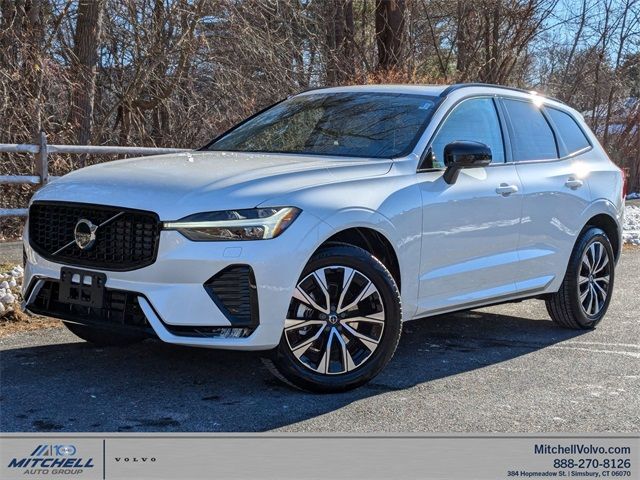 2025 Volvo XC60 Core