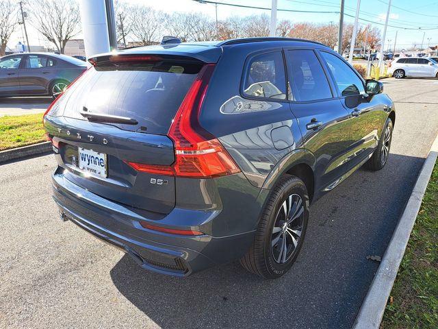 2025 Volvo XC60 Core