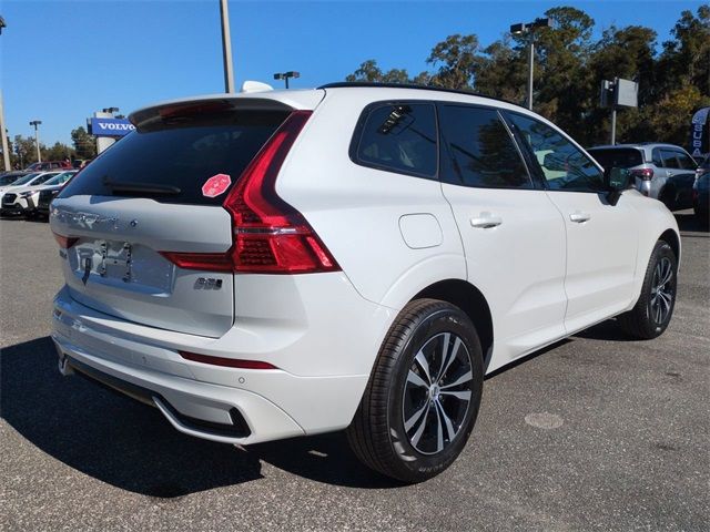 2025 Volvo XC60 Core