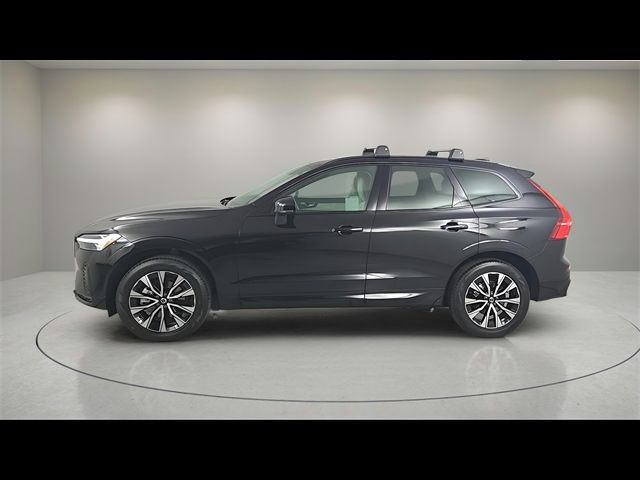 2025 Volvo XC60 Core