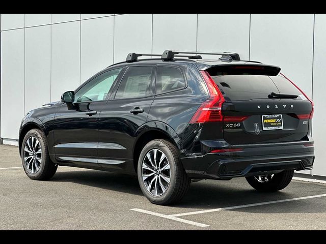 2025 Volvo XC60 Core