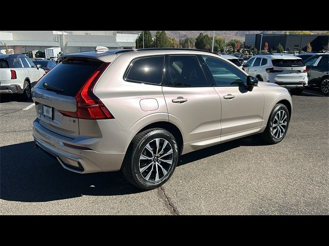 2025 Volvo XC60 Core