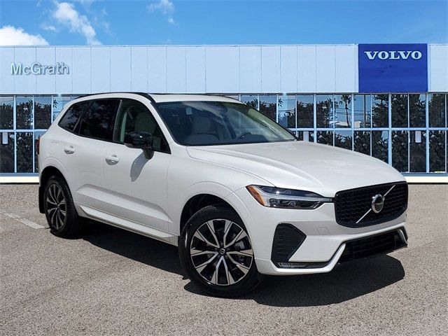 2025 Volvo XC60 Core