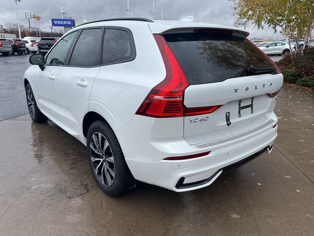 2025 Volvo XC60 Core