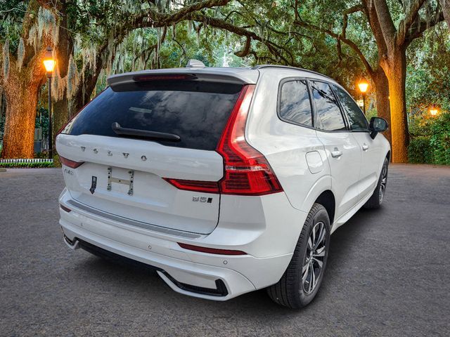 2025 Volvo XC60 Core